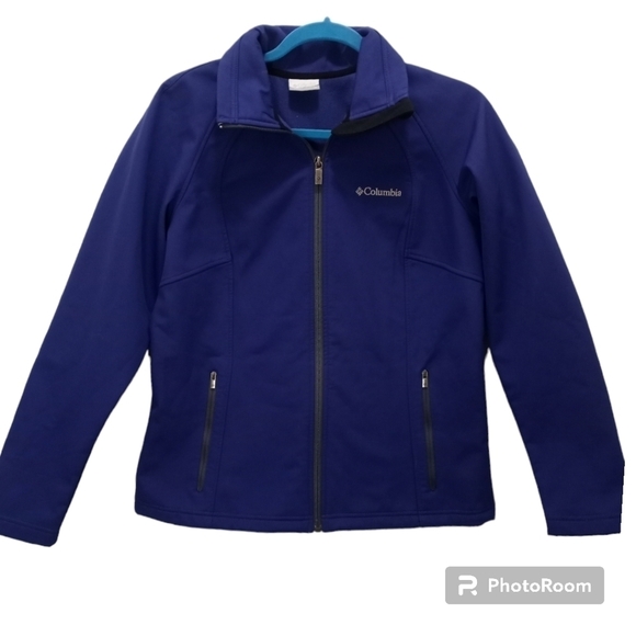 Columbia Jackets & Blazers - Columbia Softshell Women's Jacket Size M